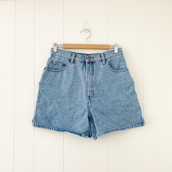 Vintage Pants - High waisted denim shorts
